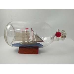 CAM ŞİŞE İÇİNDE IŞIKLI GEMİ MAKETİ